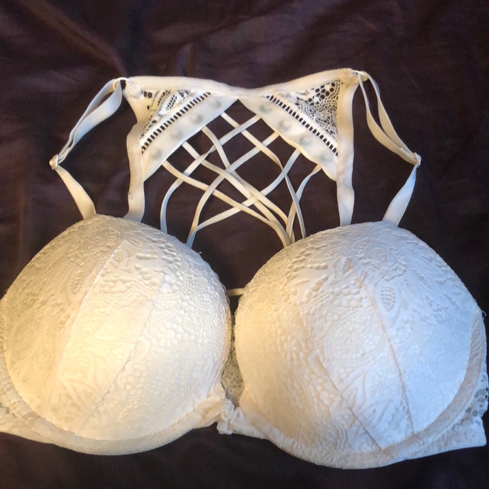 Front clip Victoria secret 32DD push up